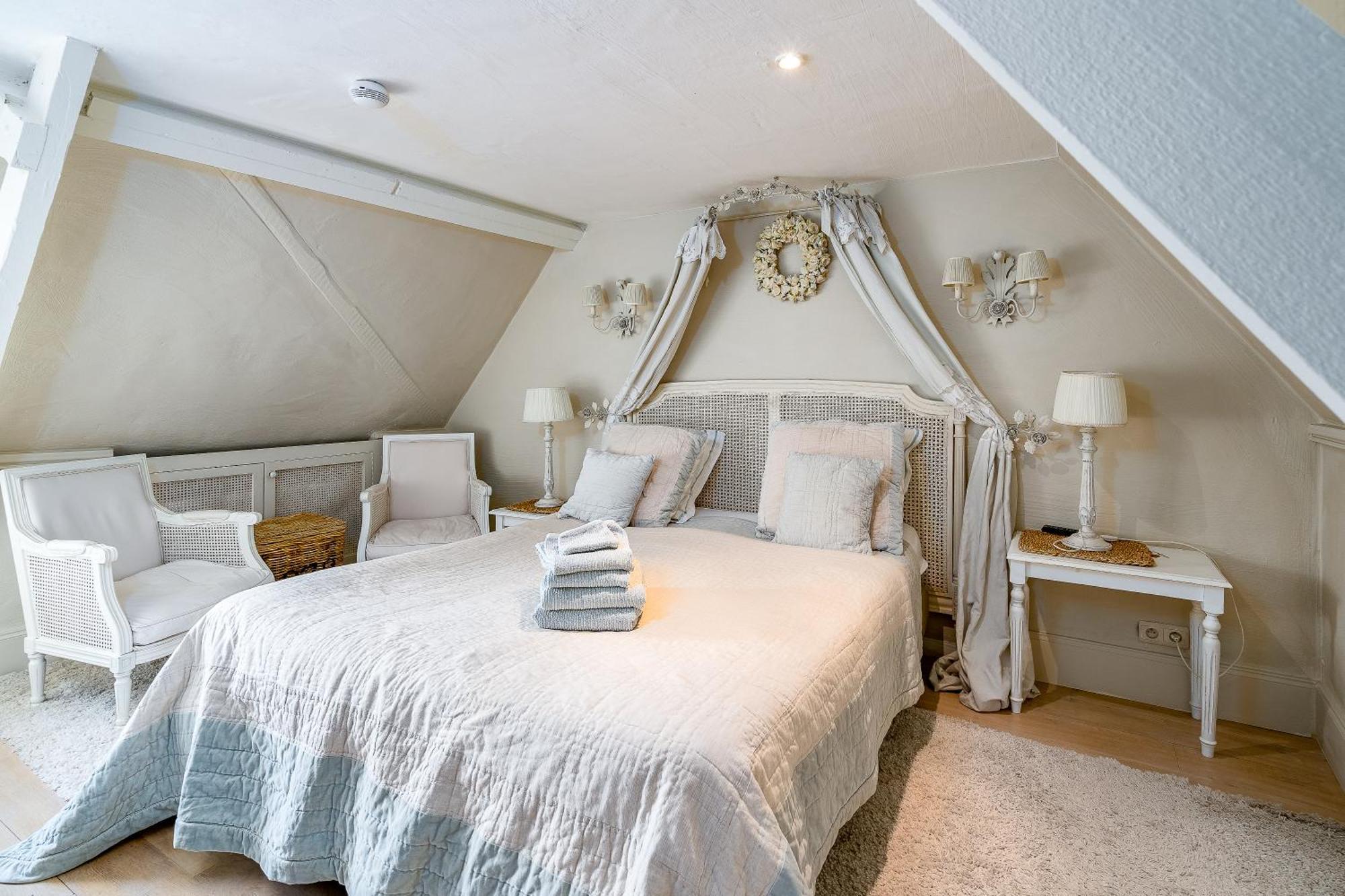 Guesthouse B&B De Loverlij Varsenare Luaran gambar